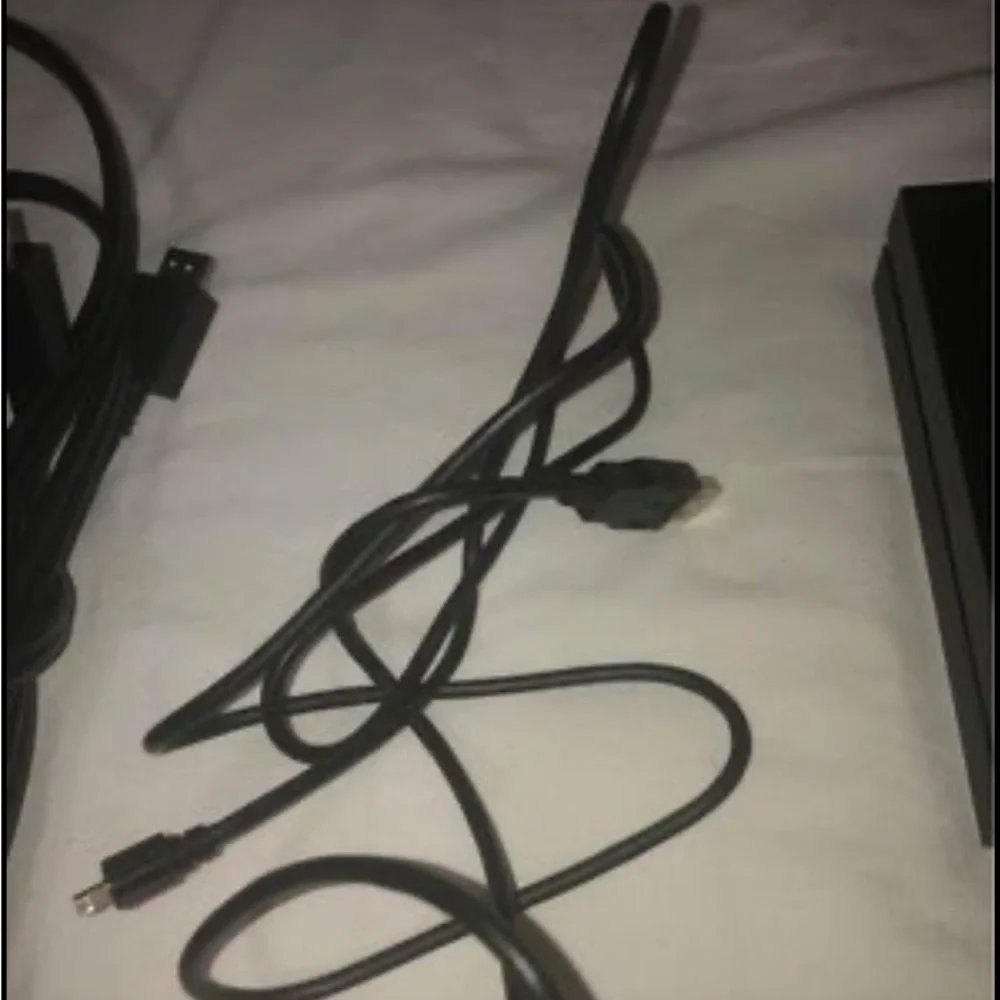 I am selling this PS VR, need it gone asap